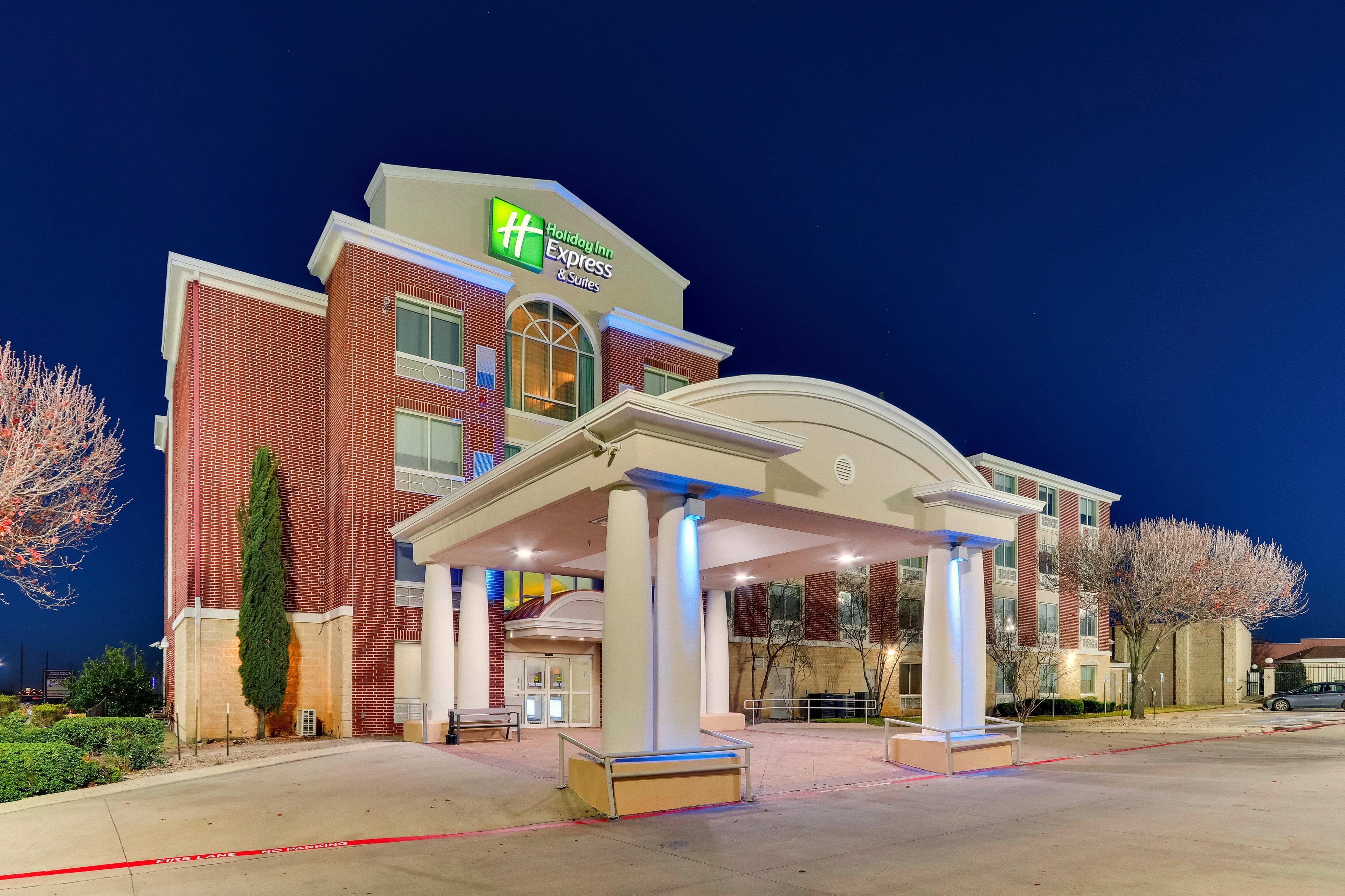 Express Worth Nw Loop 820 By Ihg Fort Worth