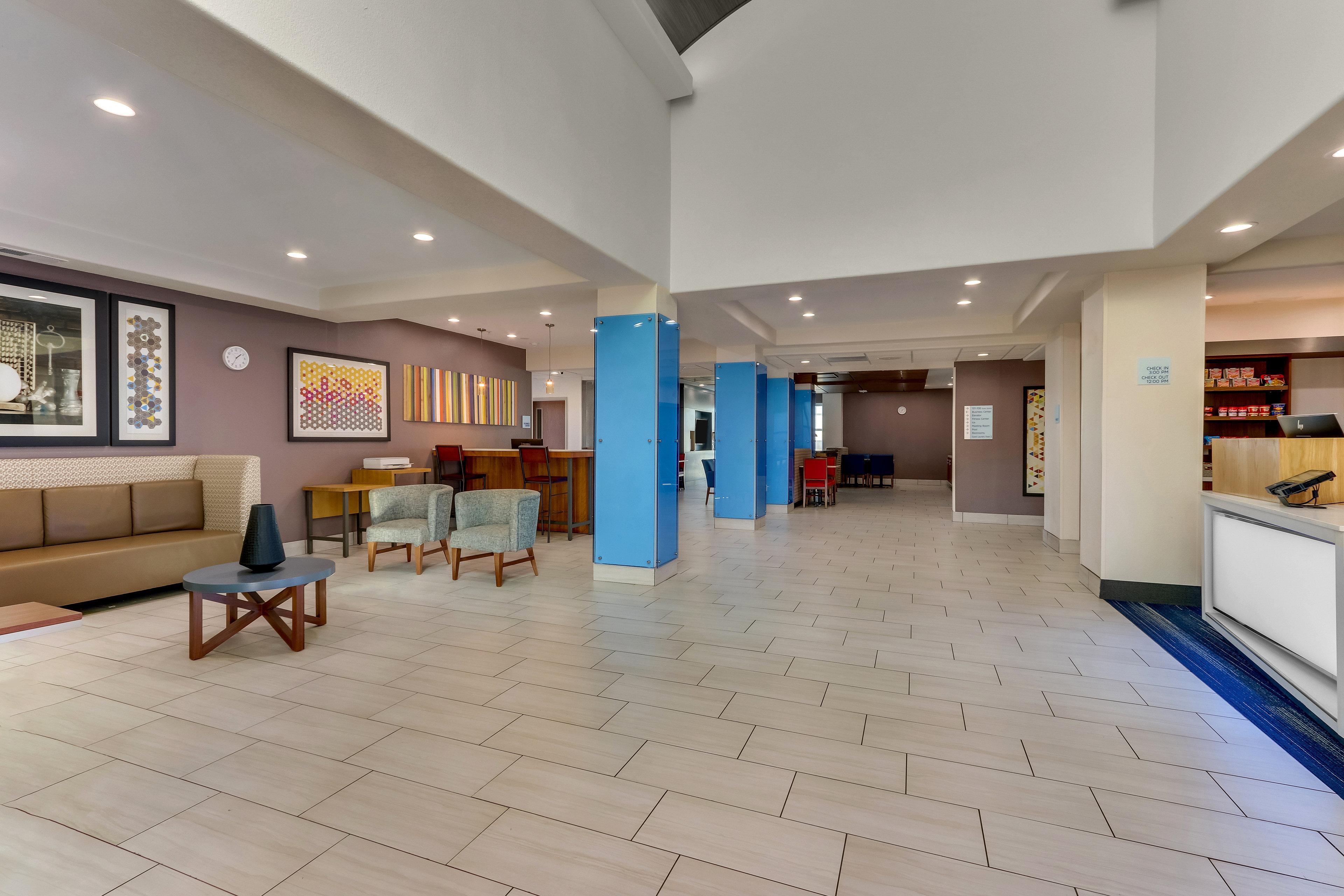 Hotel Express Worth Nw Loop 820 By Ihg