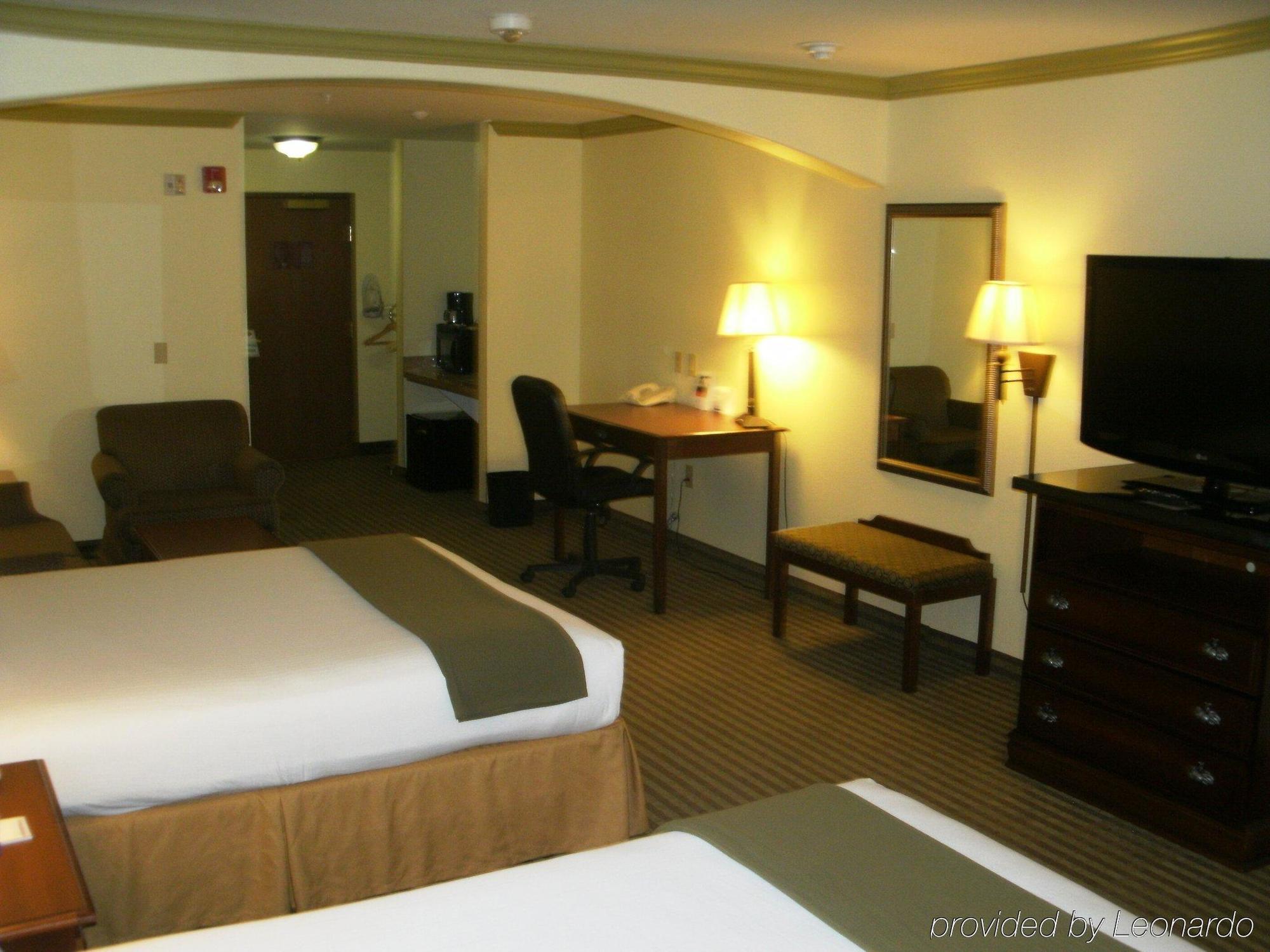 Express Worth Nw Loop 820 By Ihg Hotel Fort Worth